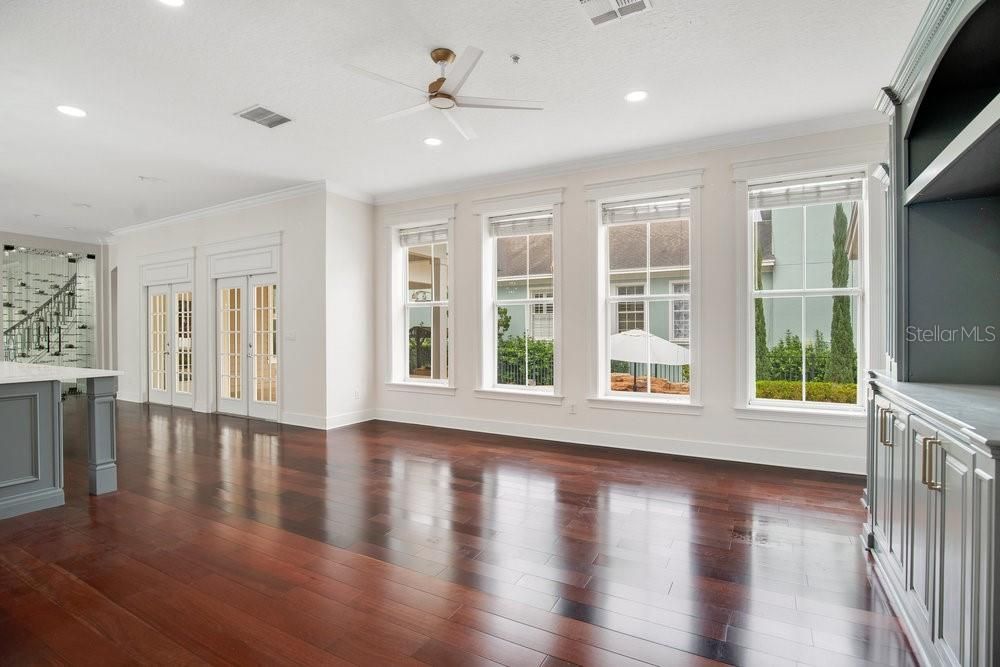 En Venta: $1,750,000 (4 camas, 3 baños, 3461 Pies cuadrados)
