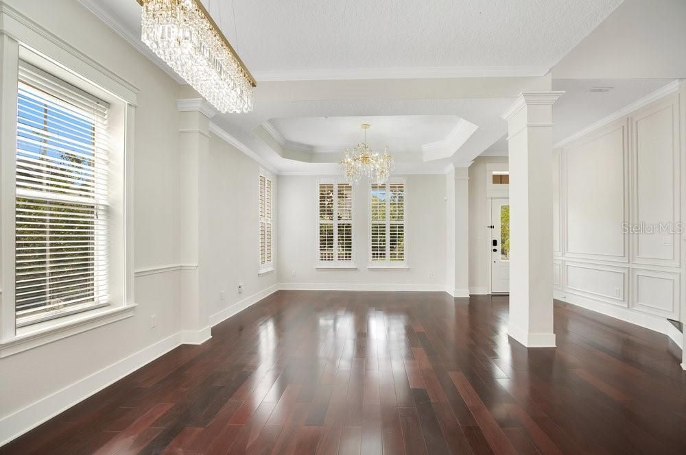 En Venta: $1,750,000 (4 camas, 3 baños, 3461 Pies cuadrados)