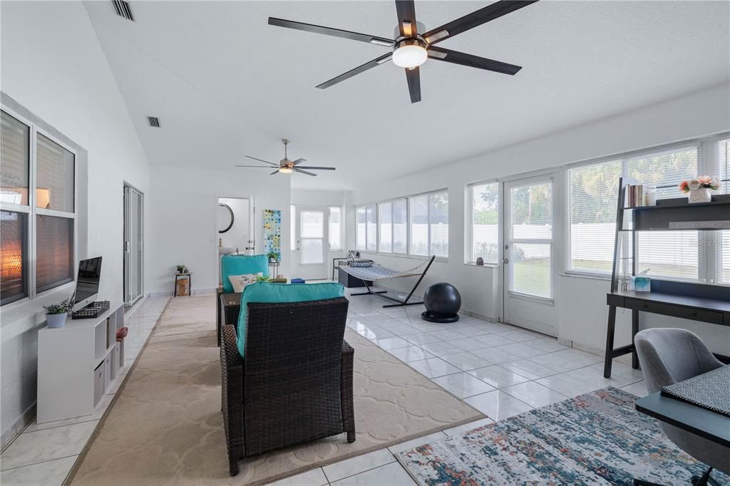 待售: $424,900 (3 贝兹, 3 浴室, 2475 平方英尺)