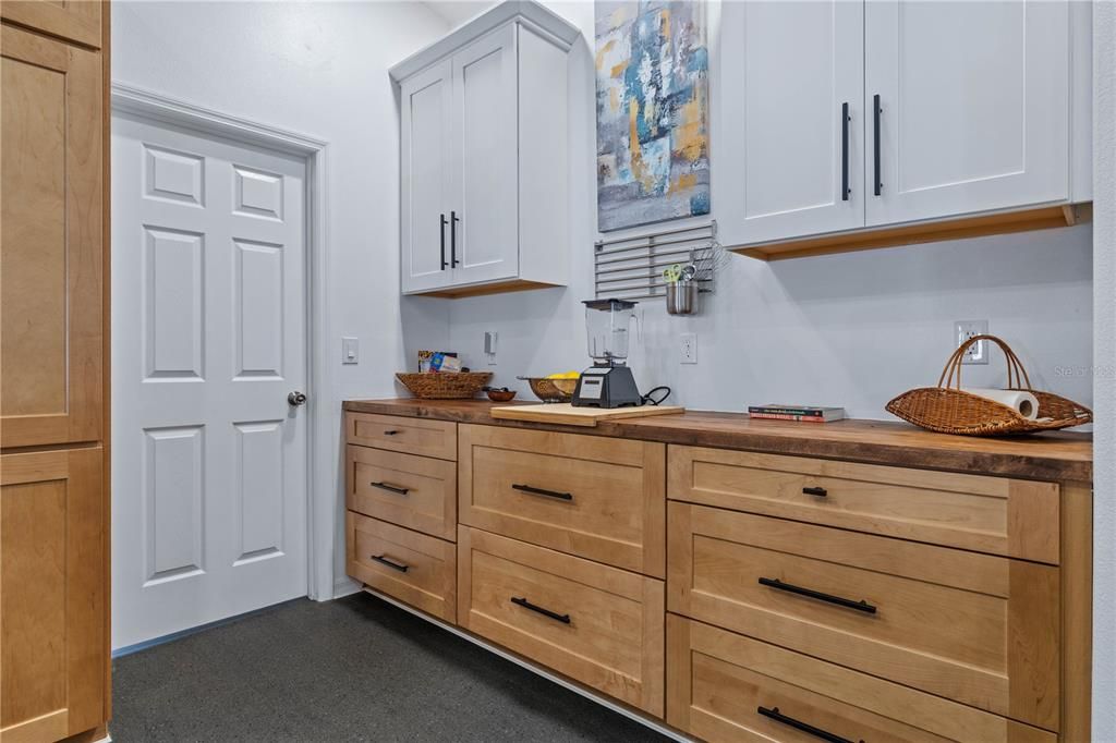 待售: $424,900 (3 贝兹, 3 浴室, 2475 平方英尺)