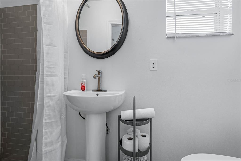 待售: $424,900 (3 贝兹, 3 浴室, 2475 平方英尺)