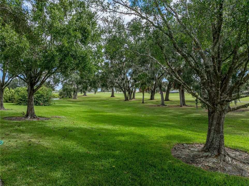 Activo con contrato: $855,000 (4 camas, 3 baños, 3275 Pies cuadrados)