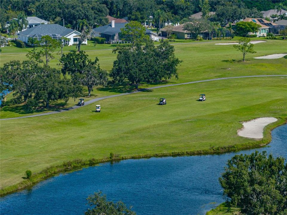 Activo con contrato: $855,000 (4 camas, 3 baños, 3275 Pies cuadrados)