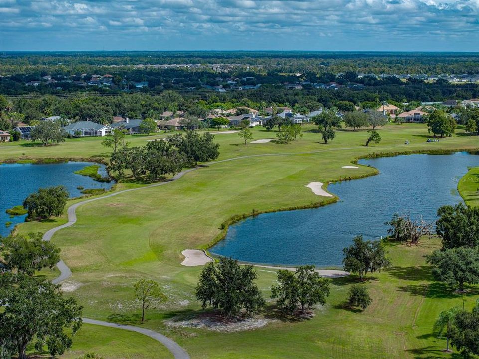 Activo con contrato: $855,000 (4 camas, 3 baños, 3275 Pies cuadrados)