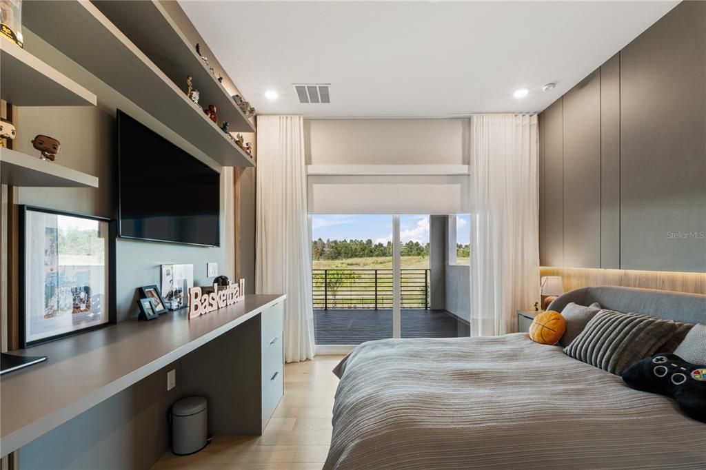 待售: $2,290,000 (4 贝兹, 4 浴室, 3916 平方英尺)