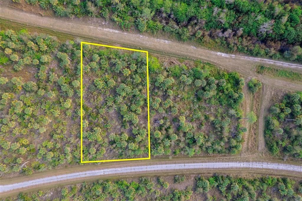 For Sale: $9,000 (0.37 acres)