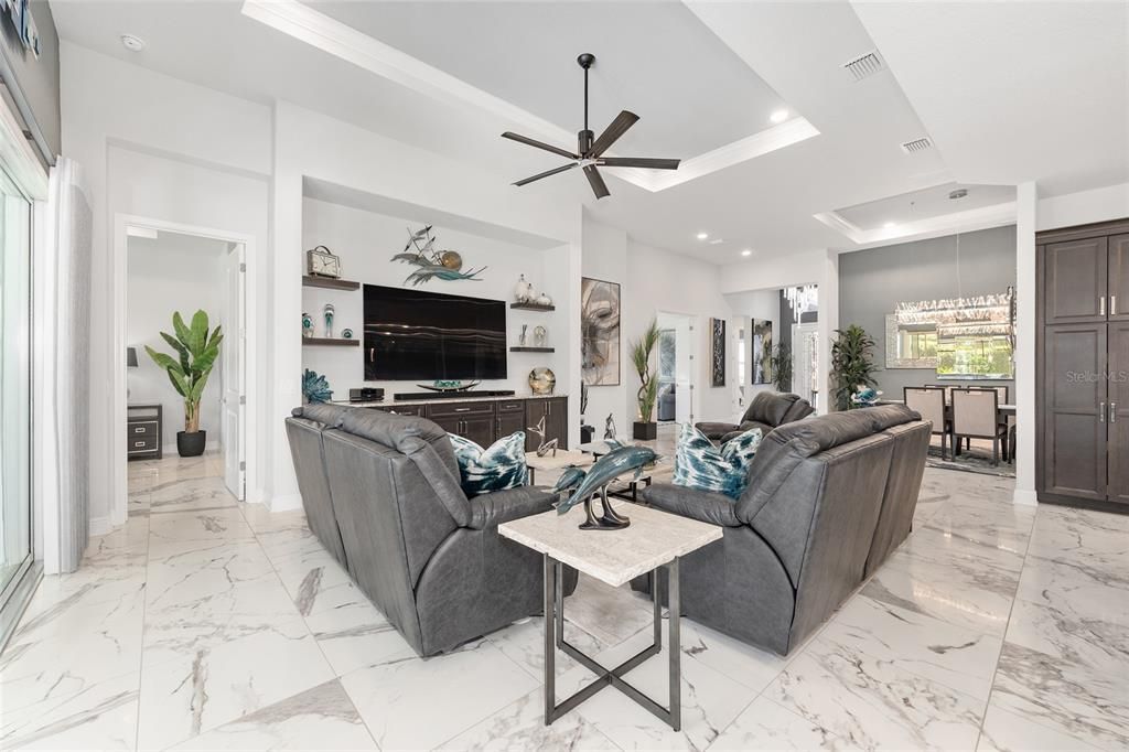 待售: $759,900 (3 贝兹, 2 浴室, 2492 平方英尺)