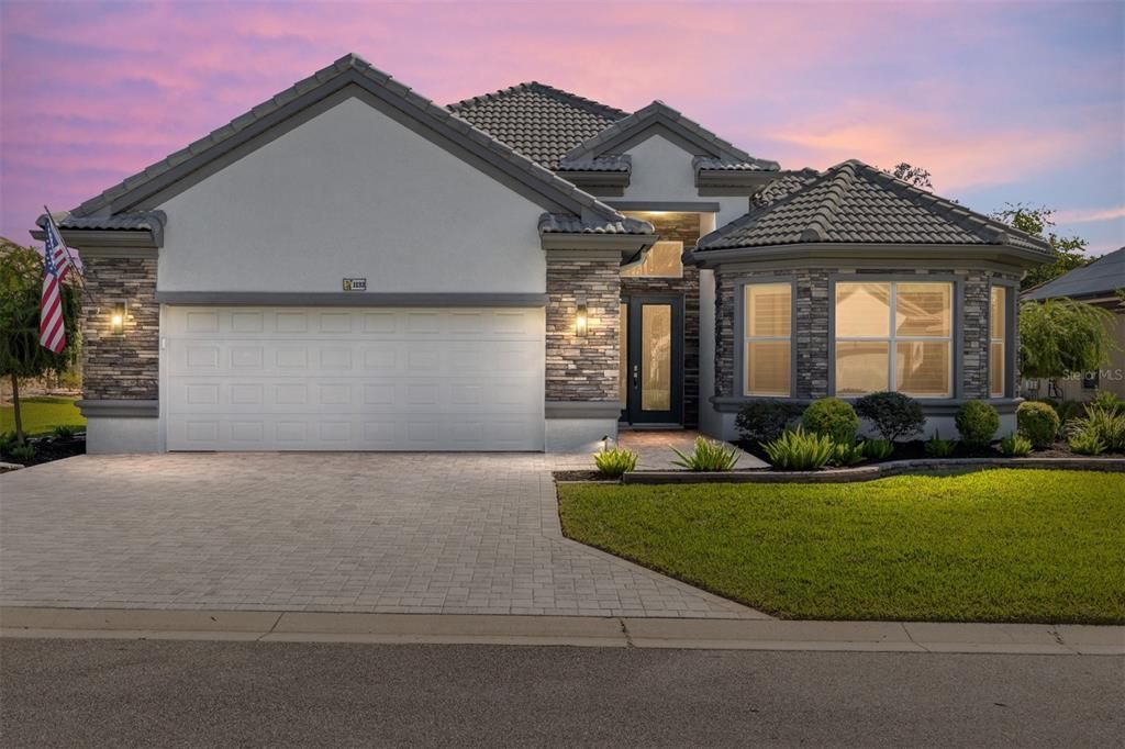 待售: $759,900 (3 贝兹, 2 浴室, 2492 平方英尺)