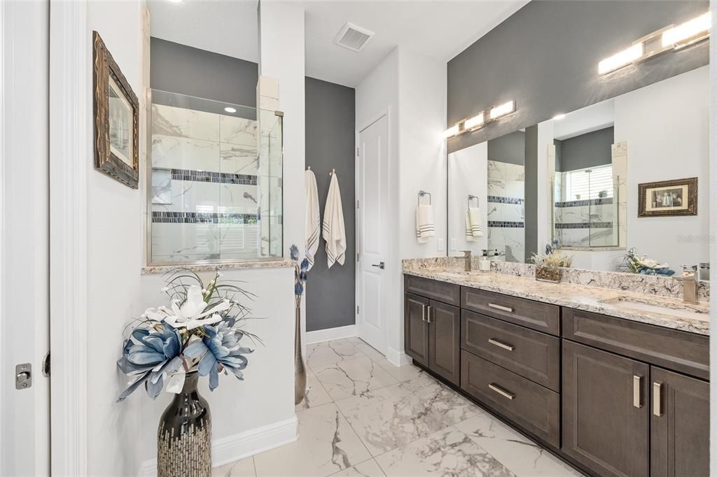 待售: $759,900 (3 贝兹, 2 浴室, 2492 平方英尺)