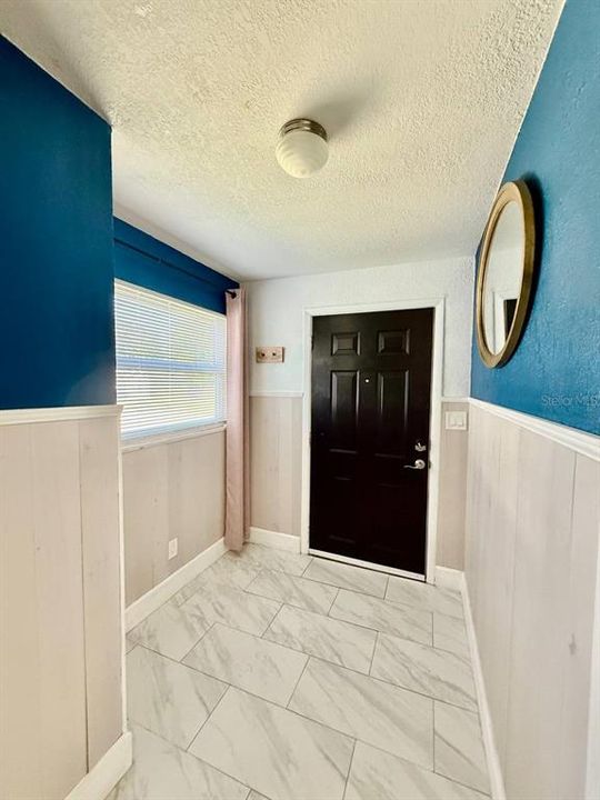 For Rent: $2,695 (3 beds, 2 baths, 1094 Square Feet)