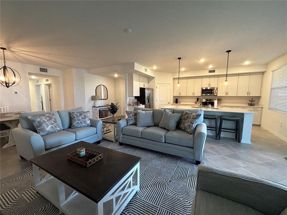 For Rent: $7,000 (3 beds, 2 baths, 1741 Square Feet)