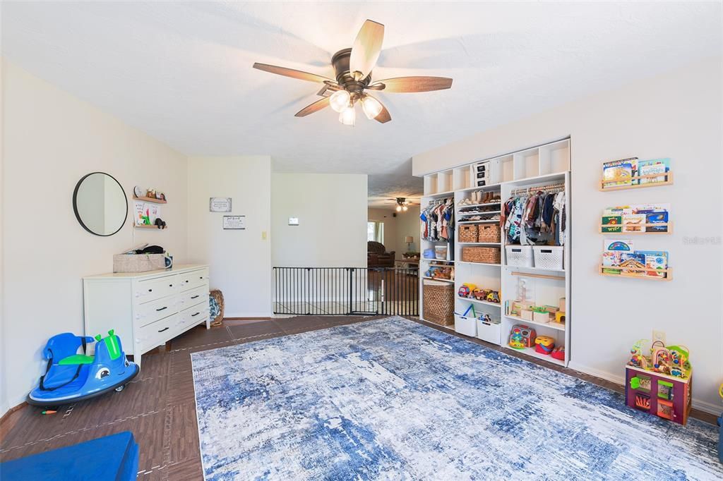 待售: $515,000 (4 贝兹, 3 浴室, 2832 平方英尺)