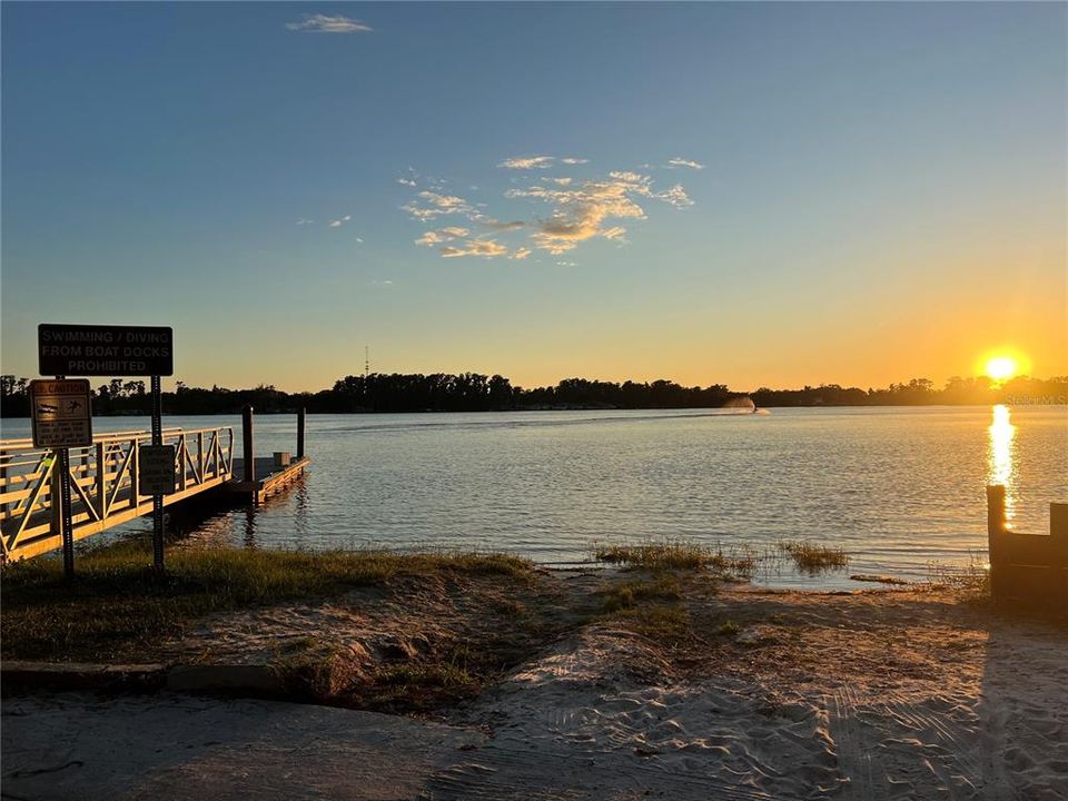 待售: $515,000 (4 贝兹, 3 浴室, 2832 平方英尺)