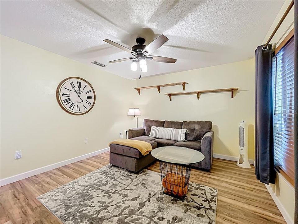 待售: $985,000 (5 贝兹, 4 浴室, 4459 平方英尺)