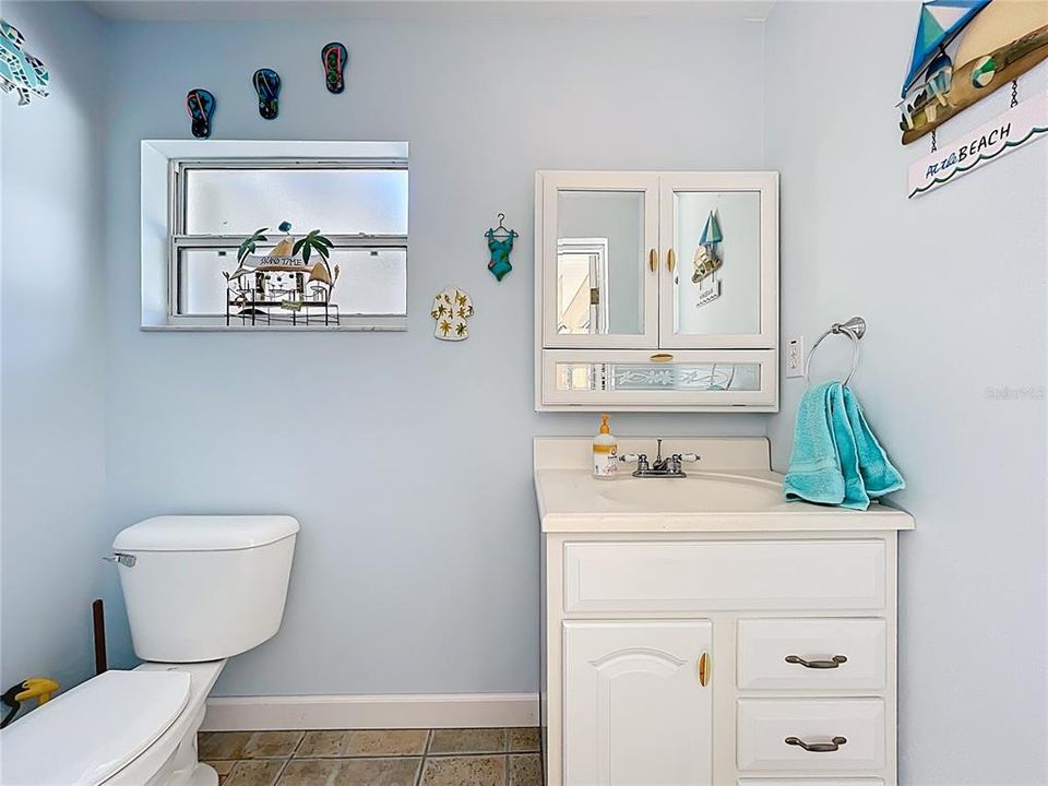 待售: $985,000 (5 贝兹, 4 浴室, 4459 平方英尺)