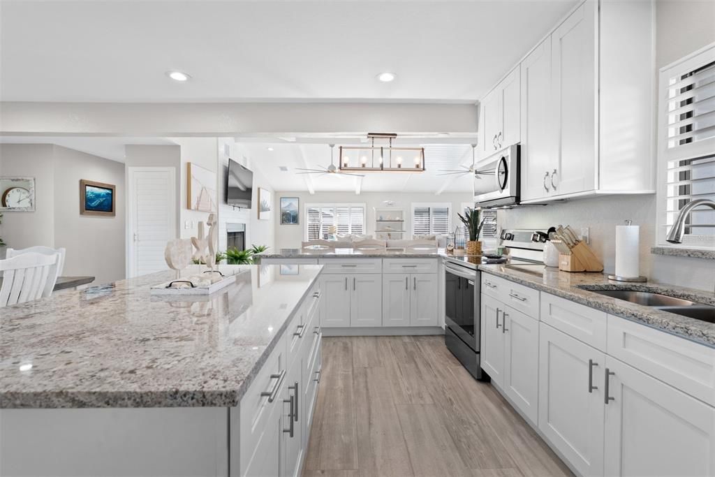 待售: $1,500,000 (3 贝兹, 3 浴室, 3100 平方英尺)