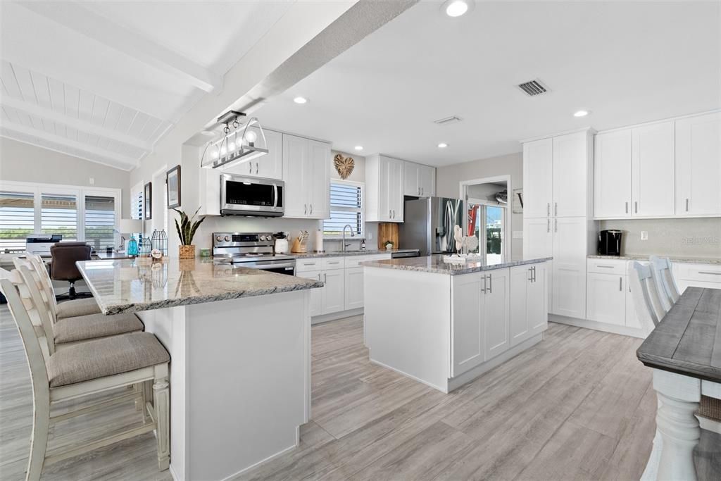 待售: $1,500,000 (3 贝兹, 3 浴室, 3100 平方英尺)