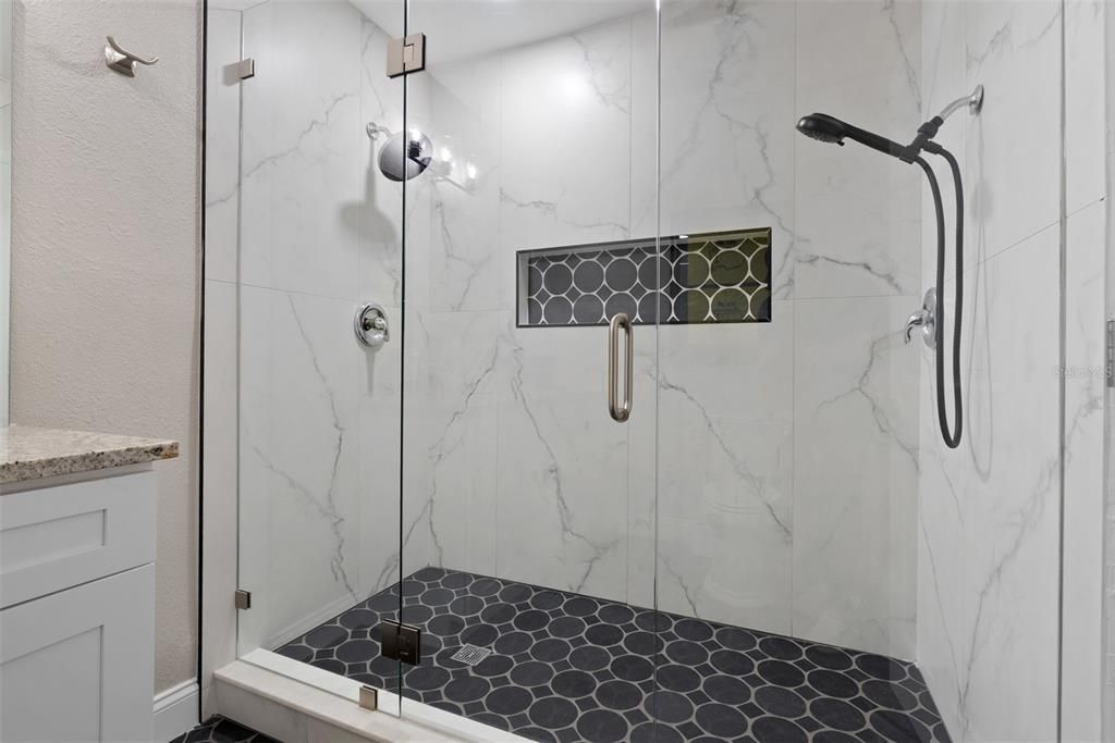 待售: $1,500,000 (3 贝兹, 3 浴室, 3100 平方英尺)