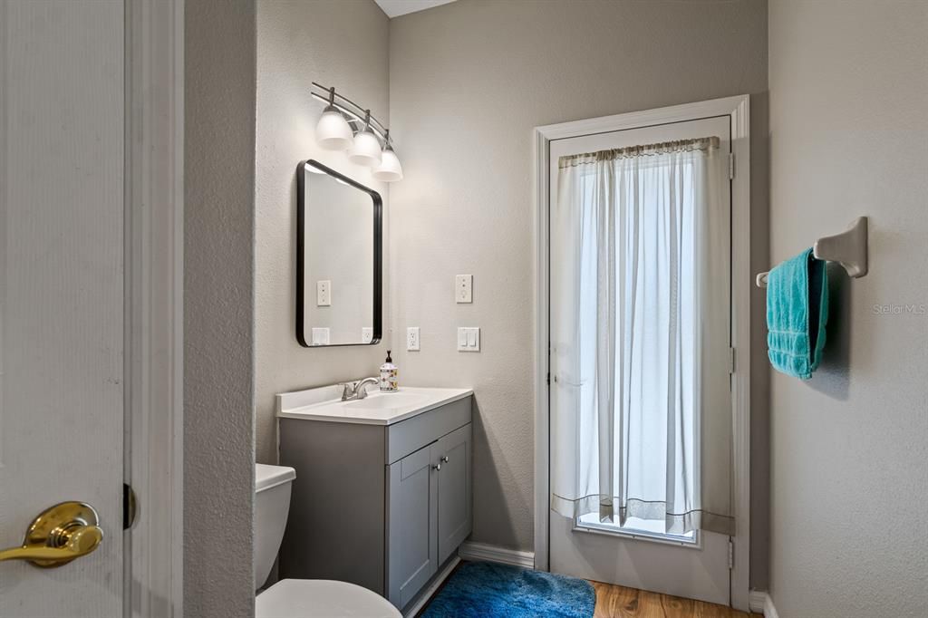 Active With Contract: $879,000 (4 beds, 3 baths, 3491 Square Feet)