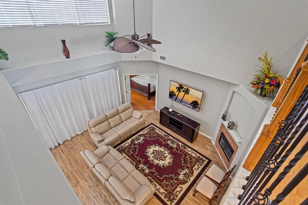 Active With Contract: $879,000 (4 beds, 3 baths, 3491 Square Feet)