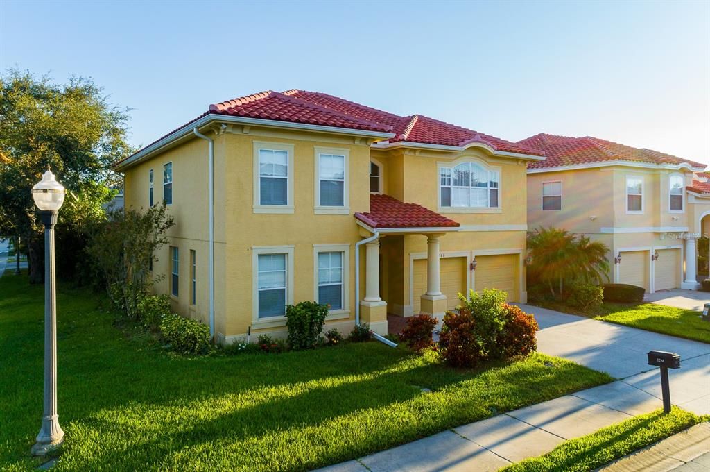 Active With Contract: $879,000 (4 beds, 3 baths, 3491 Square Feet)