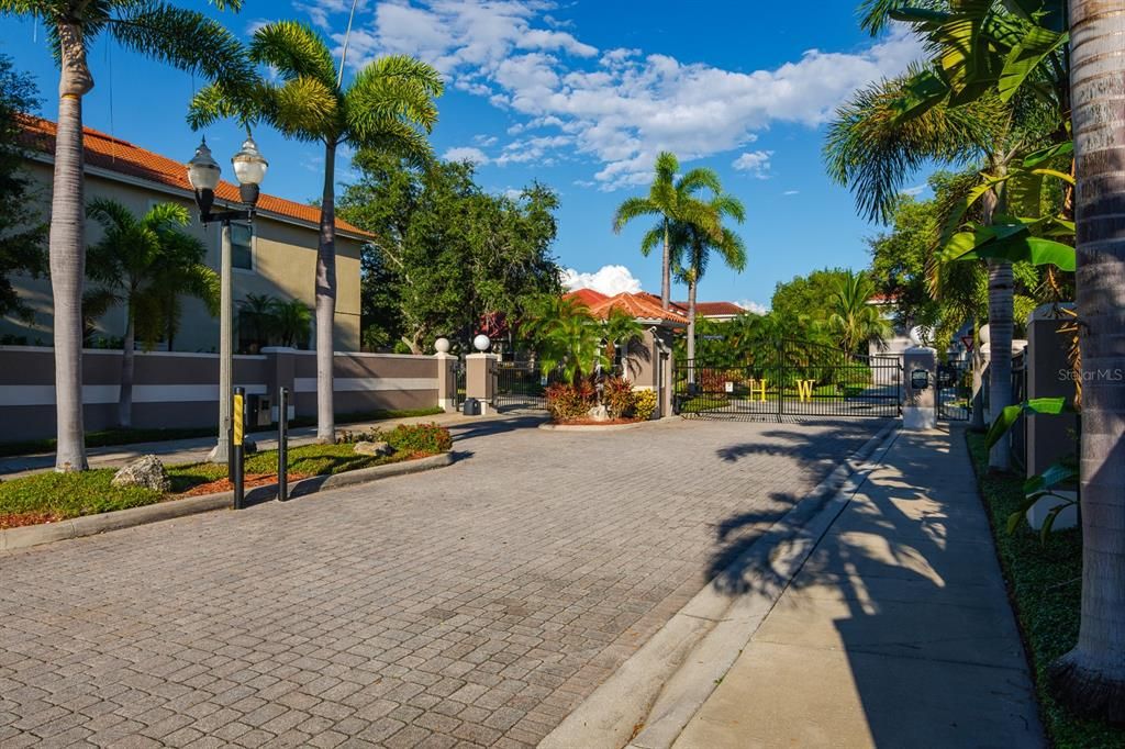 Active With Contract: $879,000 (4 beds, 3 baths, 3491 Square Feet)