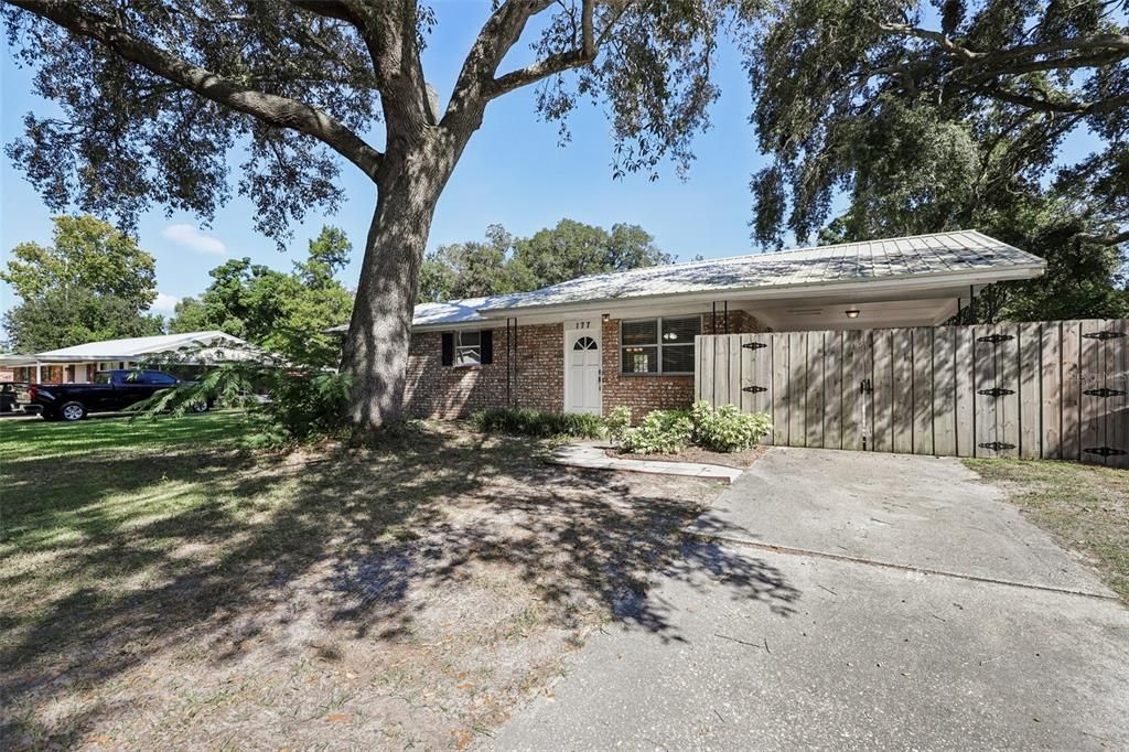 待售: $194,990 (3 贝兹, 1 浴室, 960 平方英尺)