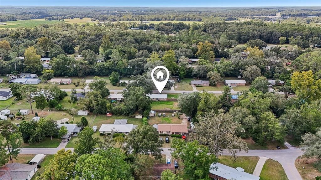 待售: $194,990 (3 贝兹, 1 浴室, 960 平方英尺)