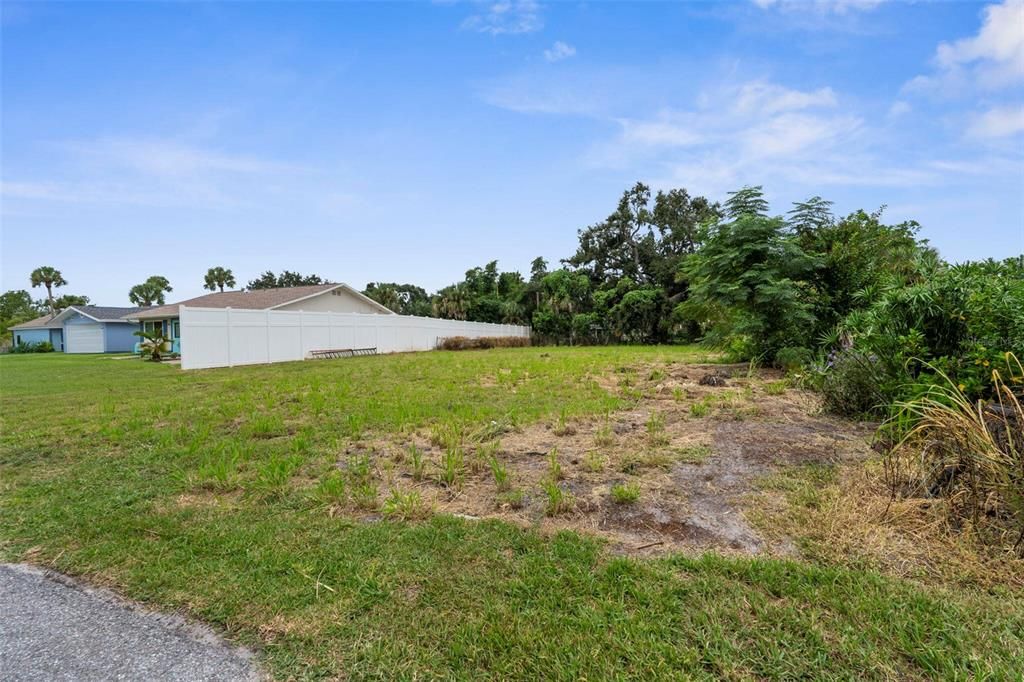 En Venta: $249,000 (0.19 acres)