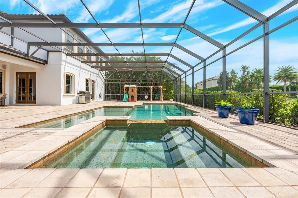 For Sale: $1,350,000 (6 beds, 5 baths, 4125 Square Feet)