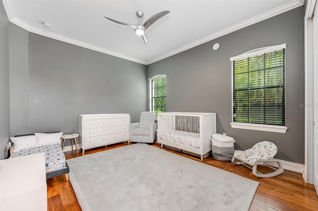 For Sale: $1,350,000 (6 beds, 5 baths, 4125 Square Feet)