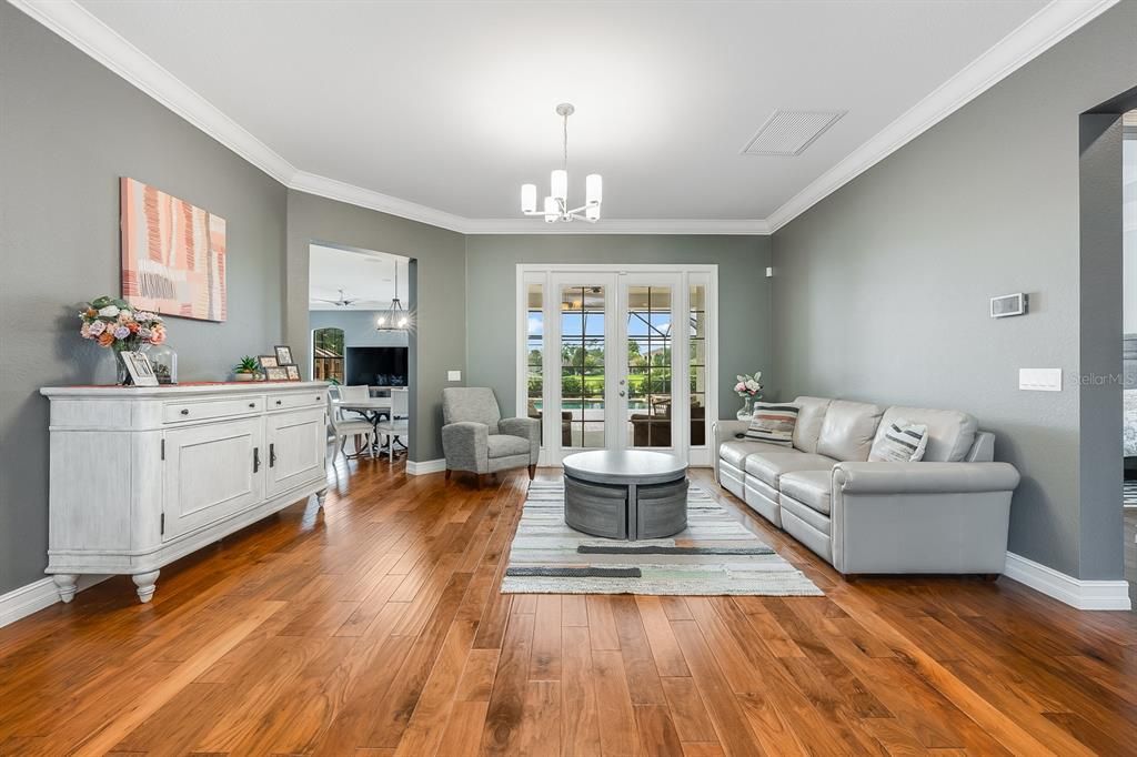 For Sale: $1,350,000 (6 beds, 5 baths, 4125 Square Feet)