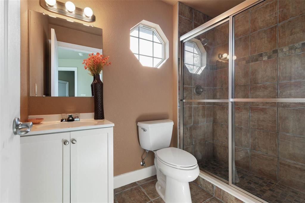 For Sale: $825,000 (5 beds, 4 baths, 3300 Square Feet)