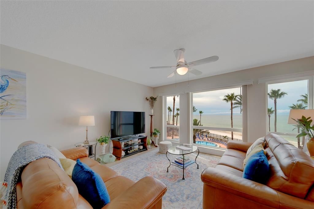 For Rent: $9,500 (3 beds, 2 baths, 1435 Square Feet)