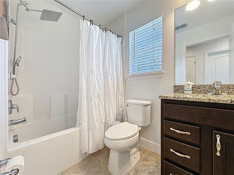 На продажу: $1,065,000 (4 спален, 3 ванн, 2221 Квадратных фут)