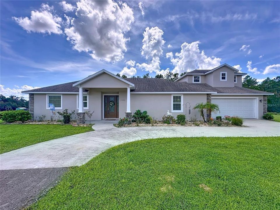 На продажу: $1,065,000 (4 спален, 3 ванн, 2221 Квадратных фут)