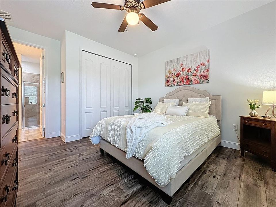 На продажу: $1,065,000 (4 спален, 3 ванн, 2221 Квадратных фут)