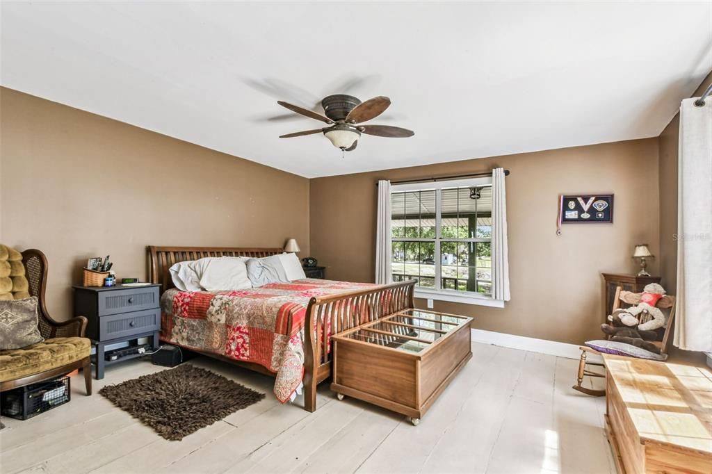 На продажу: $975,000 (5 спален, 4 ванн, 4418 Квадратных фут)