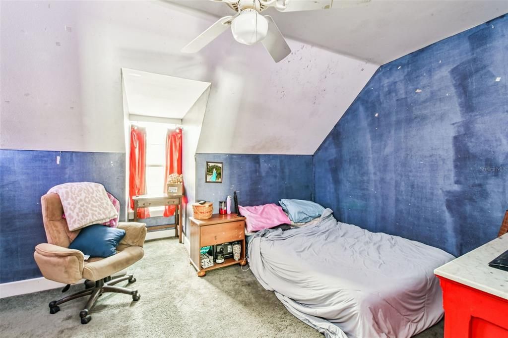 На продажу: $975,000 (5 спален, 4 ванн, 4418 Квадратных фут)