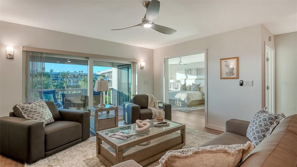 出租: $9,000 (2 贝兹, 2 浴室, 1561 平方英尺)