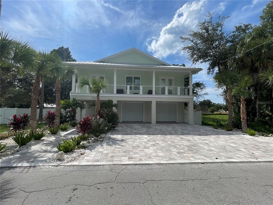 For Sale: $18,700 (0.19 acres)