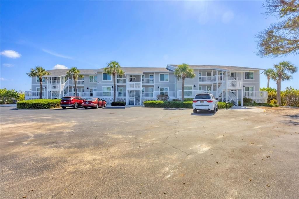 出租: $3,200 (2 贝兹, 2 浴室, 1248 平方英尺)