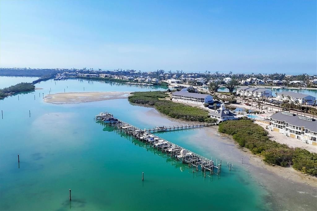 出租: $3,200 (2 贝兹, 2 浴室, 1248 平方英尺)