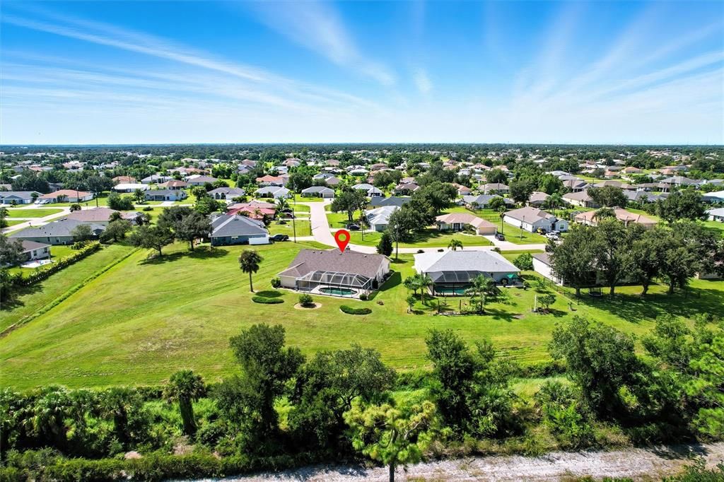 На продажу: $349,900 (3 спален, 2 ванн, 1986 Квадратных фут)