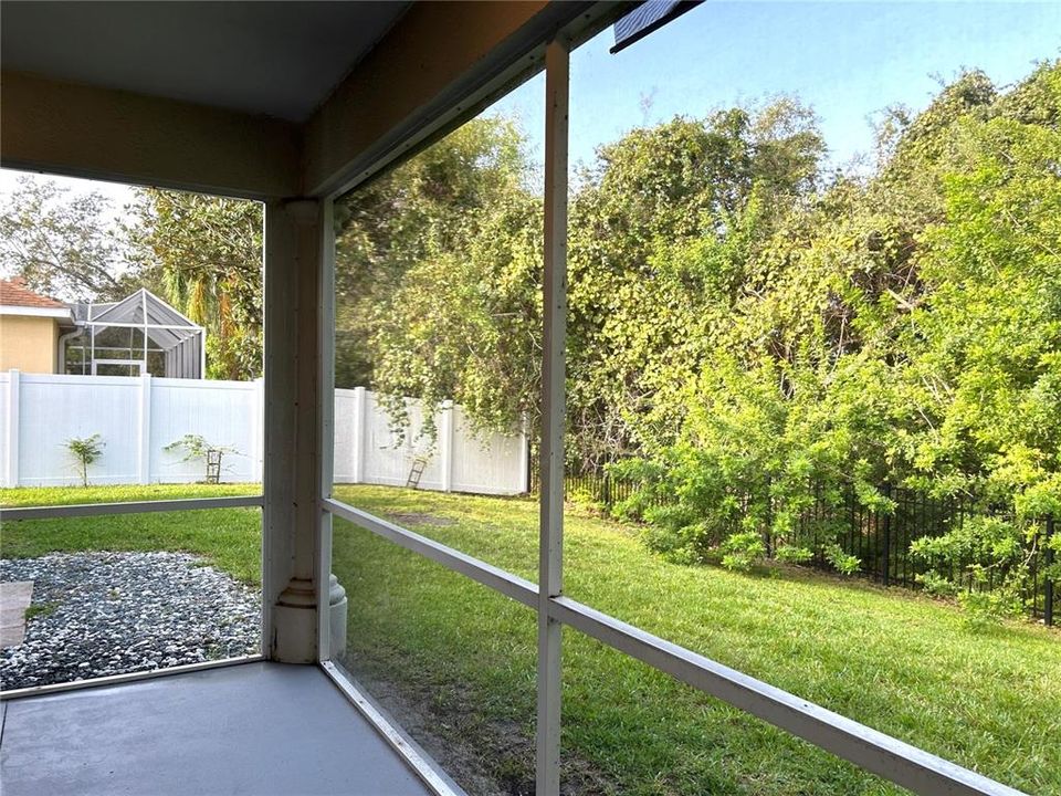 For Rent: $4,000 (5 beds, 2 baths, 3181 Square Feet)