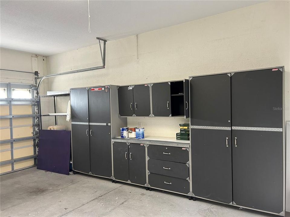 For Rent: $4,000 (5 beds, 2 baths, 3181 Square Feet)