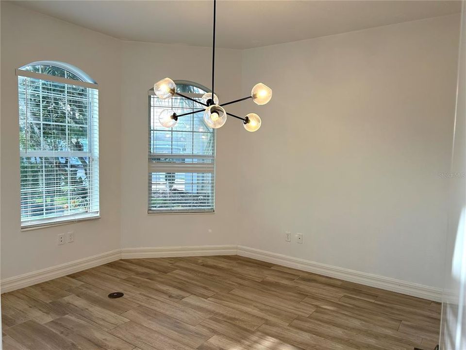 For Rent: $4,000 (5 beds, 2 baths, 3181 Square Feet)