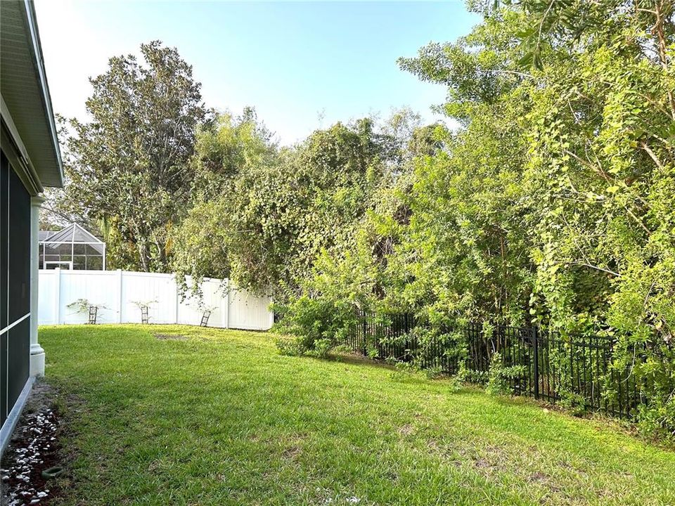 For Rent: $4,000 (5 beds, 2 baths, 3181 Square Feet)