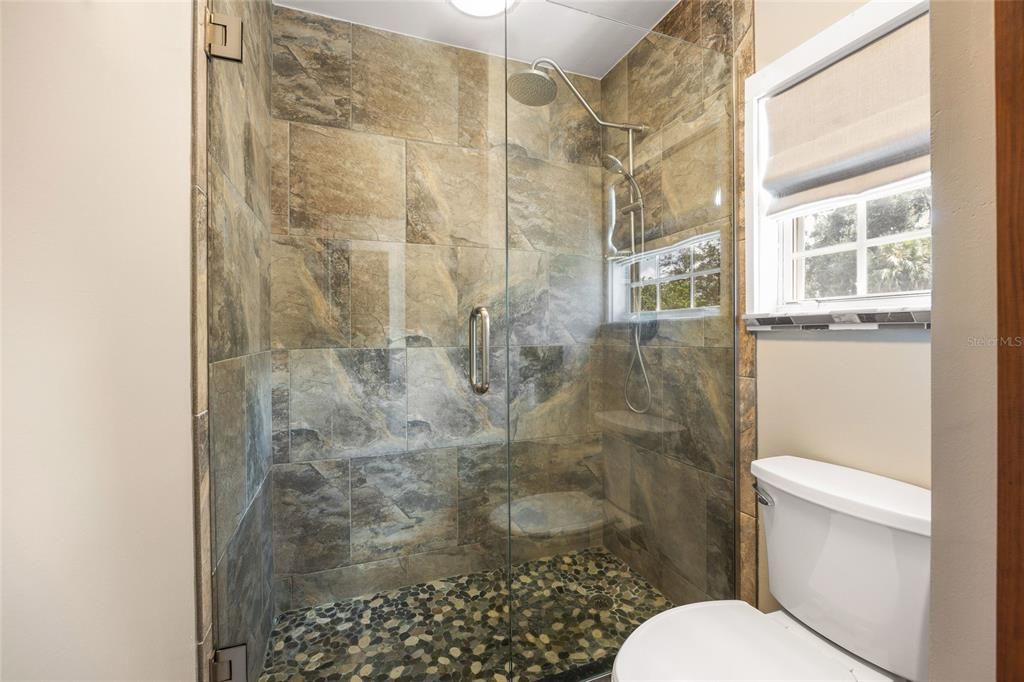 For Sale: $460,000 (3 beds, 3 baths, 2150 Square Feet)