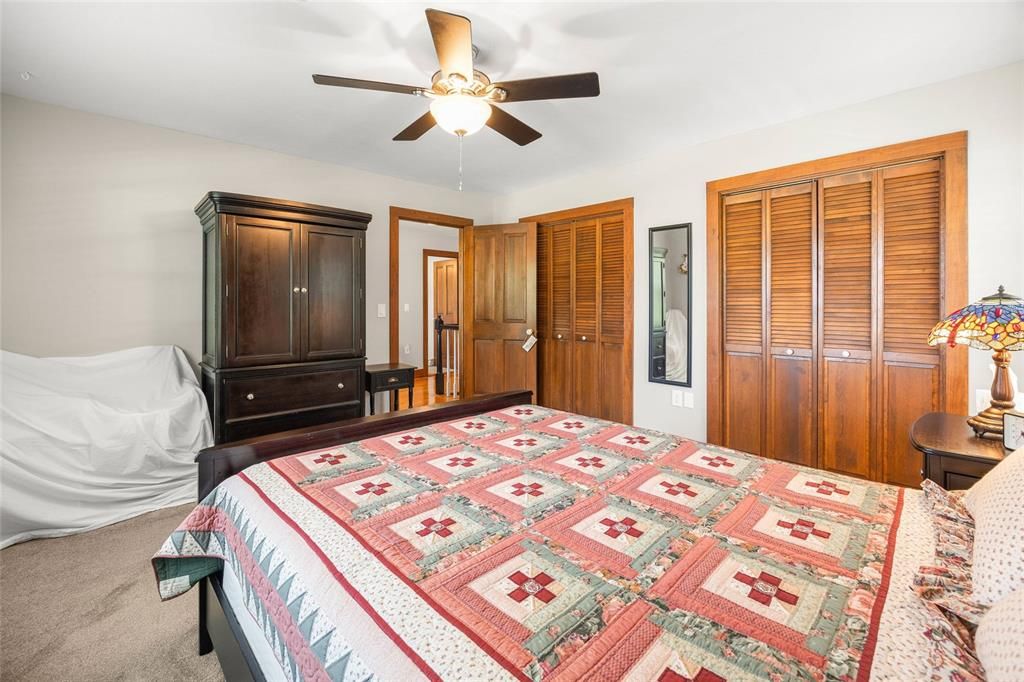 For Sale: $460,000 (3 beds, 3 baths, 2150 Square Feet)